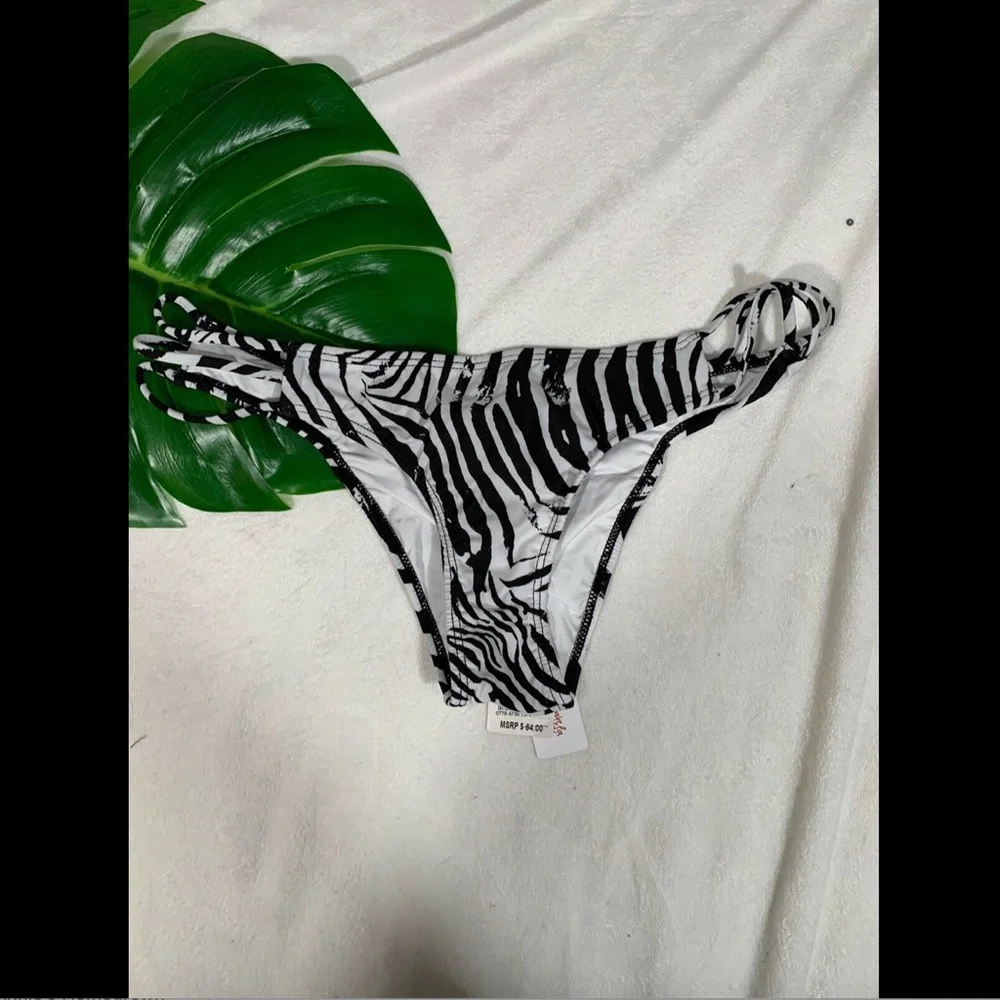 NWT $64 PilyQ Zebra Print Brazilian Bikini Bottoms‎